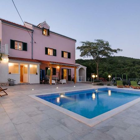 Holiday Home Koprivno Bagian luar foto