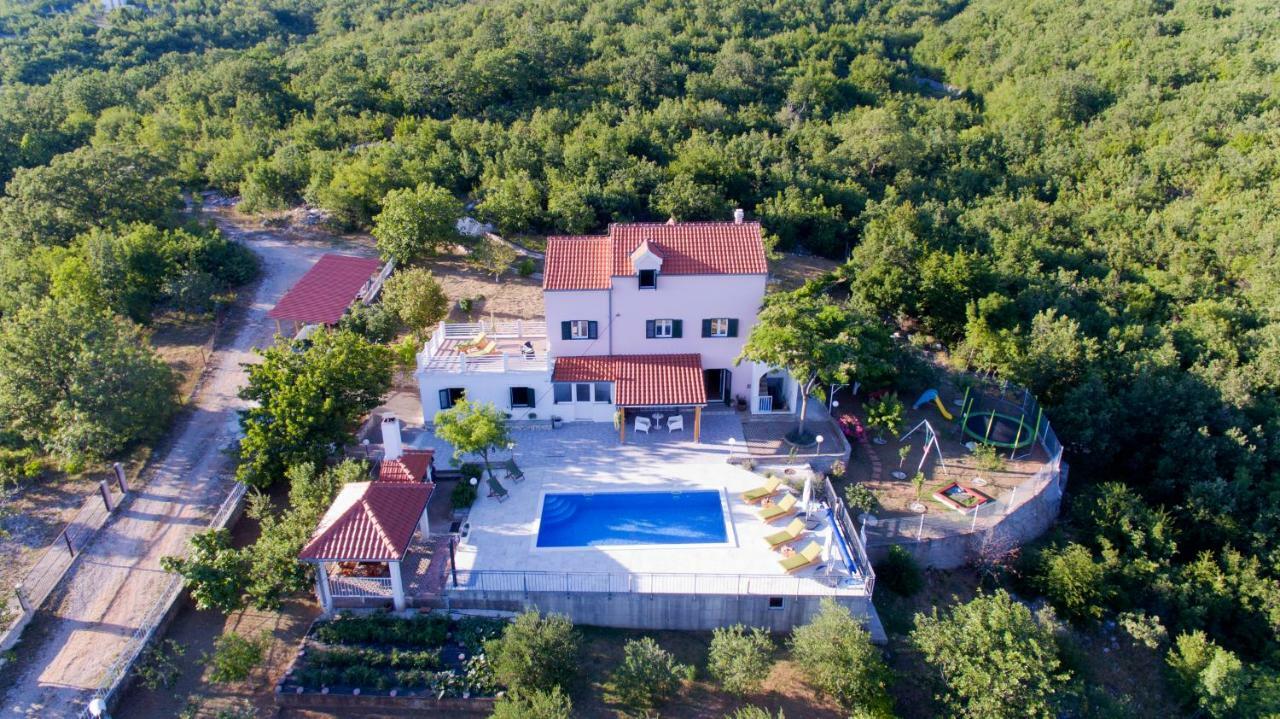 Holiday Home Koprivno Bagian luar foto