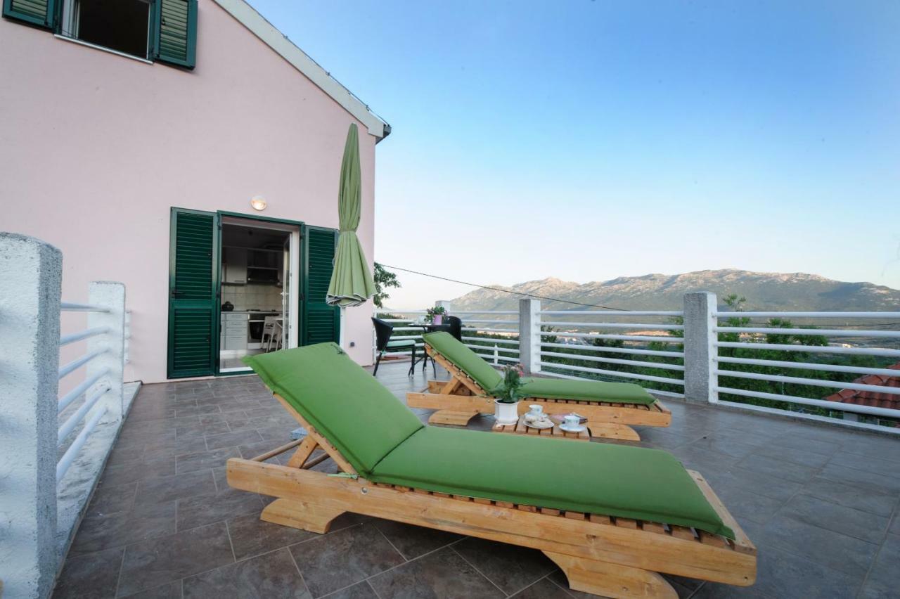 Holiday Home Koprivno Bagian luar foto
