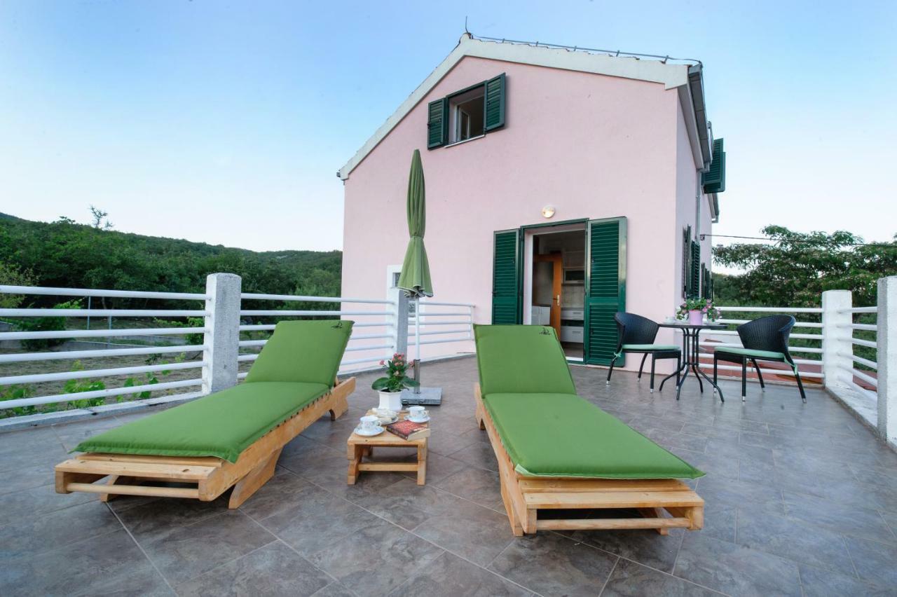 Holiday Home Koprivno Bagian luar foto